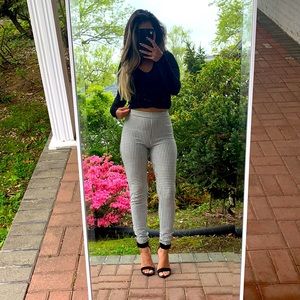 La hearts black n white checkered pants (size xs)